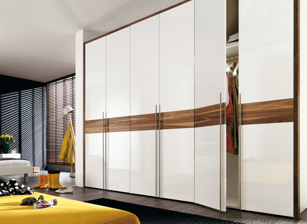 hinge-door-design-for-wardrobes